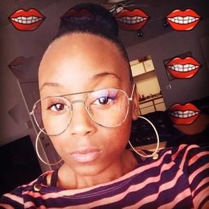 Meet your Posher, Leigh